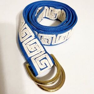 J McLaughlin Woman’s Brass D Ring Buckle Elegant Blue and White Belt Cotton
